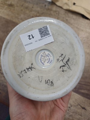 Lot 424 - A Chinese famille-verte 'figural' brush pot, Qing dynasty, Kangxi period