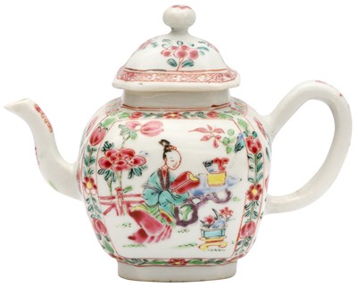 Lot 50 - A CHINESE FAMILLE-ROSE 'FIGURATIVE' TEAPOT AND COVER