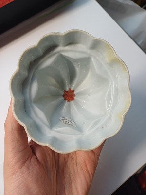 Lot 20 - A RARE CHINESE FAMILLE-VERTE PUDDING OR JELLY MOULD