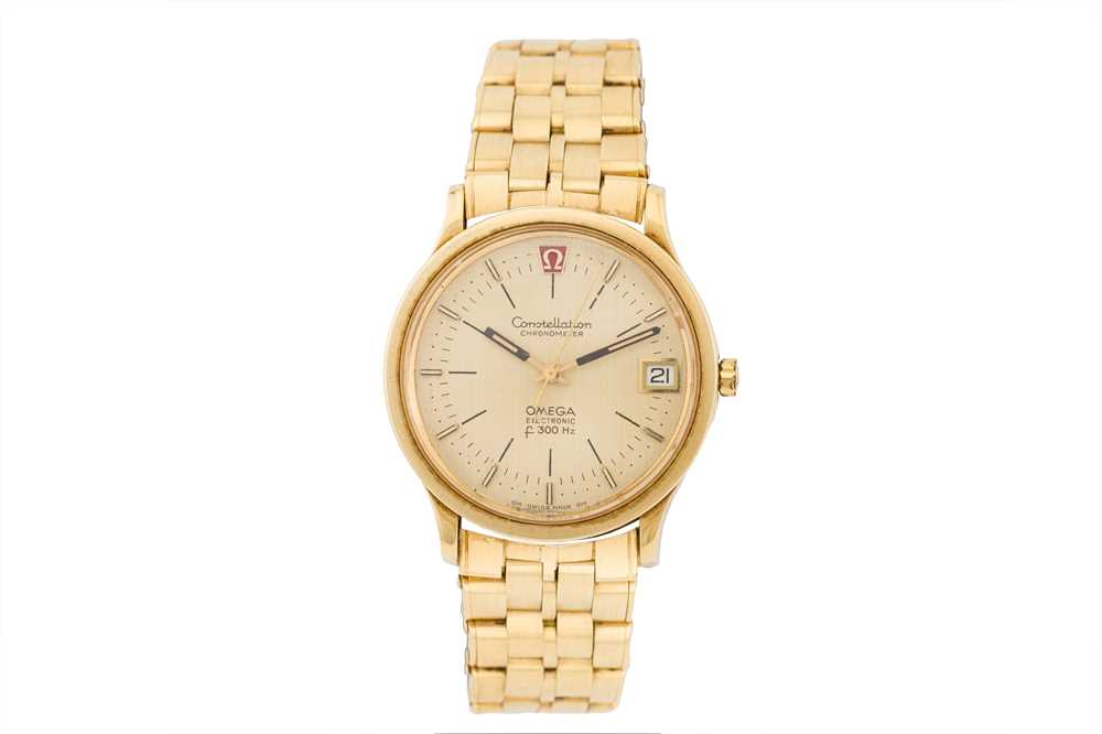 Lot 34 - Men's Vintage Omega 'Constellation' Bracelet Watch