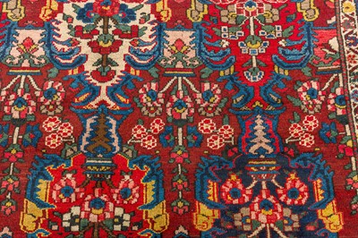 Lot 69 - A FINE BAKHTIARI CARPET, WEST PERSIA