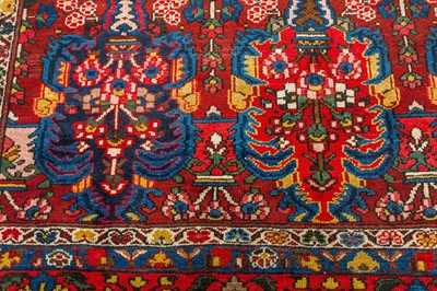 Lot 69 - A FINE BAKHTIARI CARPET, WEST PERSIA