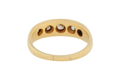 Lot 100 - A FIVE-STONE DIAMOND RING