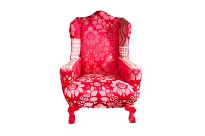 Lot 66 - A CONTEMPORARY LIBERTY WINGBACK ARMCHAIR UPHOLSTERED IN GAINSBOROUGH SILK