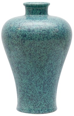 Lot 422 - A CHINESE ROBIN'S EGG-GLAZED VASE, MEIPING