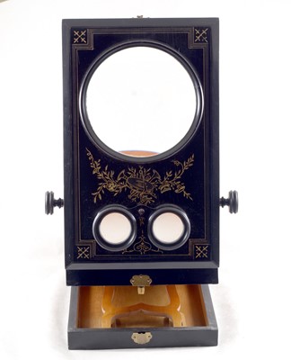 Lot 6 - A Large, Edwardian Table-Top Stereo Graphoscope.