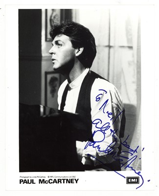 Lot 365 - McCartney (Paul)