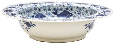 Lot 482 - A Chinese blue and white 'fish' bowl, Qing dynasty, 19th century