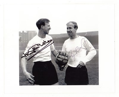 Lot 621 - Footballers.