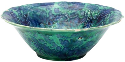 Lot 405 - A CHINESE TURQUOISE-GLAZED 'DRAGON' BOWL