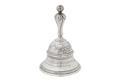 Lot 384 - A George V sterling silver table bell, London 1912 by Lambert and Co