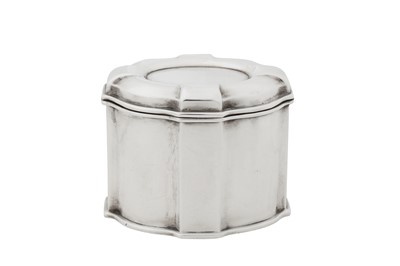 Lot 385 - A George V sterling silver tea caddy, London 1922 by Sebastion Garrard