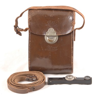 Lot 35 - ETRIN Carry Case for Leica I Camera, inc a FODUA Rangefinder.