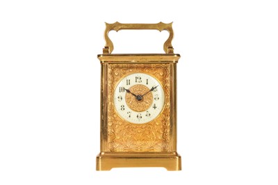 Lot 295 - A VICTORIAN GILT BRASS FOUR GLASS CARRIAGE CLOCK, CIRCA 1890S