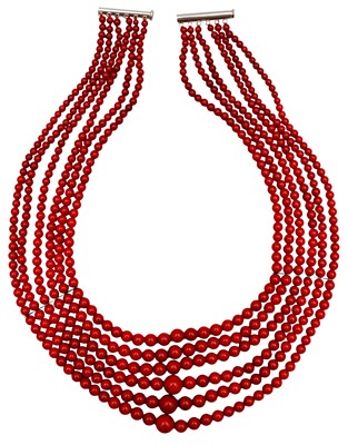 Lot 221 - λ A CHINESE RED CORAL NECKLACE