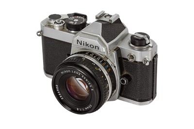 Lot 114 - A Nikon FM SLR Camera