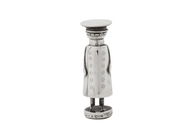 Lot 70 - An Edwardian sterling silver novelty condiment cruet or pepper, Chester 1906 by Saunders and Shepherd