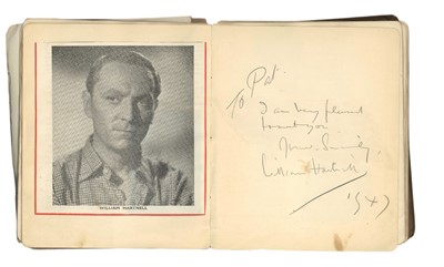 Lot 32 - Autograph Album.- Actors & Entertainers