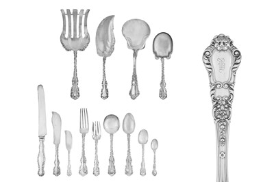 Lot 315 - An early 20th century American sterling silver table service of flatware / canteen, New York circa 1900 by Whiting