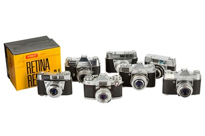 Lot 207 - A Selection of Mid-Century 35mm Reflex Cameras