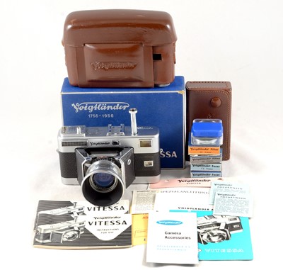 Lot 187 - Boxed Voigtlander Vitessa CRF Camera.