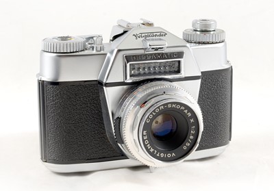 Lot 188 - Voigtlander Bessamatic & Ultramatic SLR Cameras.