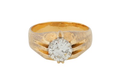 Lot 170 - A SINGLE-STONE DIAMOND RING