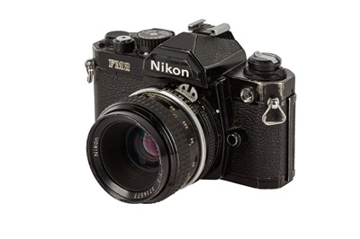 Lot 117 - A Nikon FM2 N SLR Camera