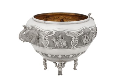 Lot 110 - An early 20th century Anglo – Indian unmarked silver bowl, Bangalore circa 1910