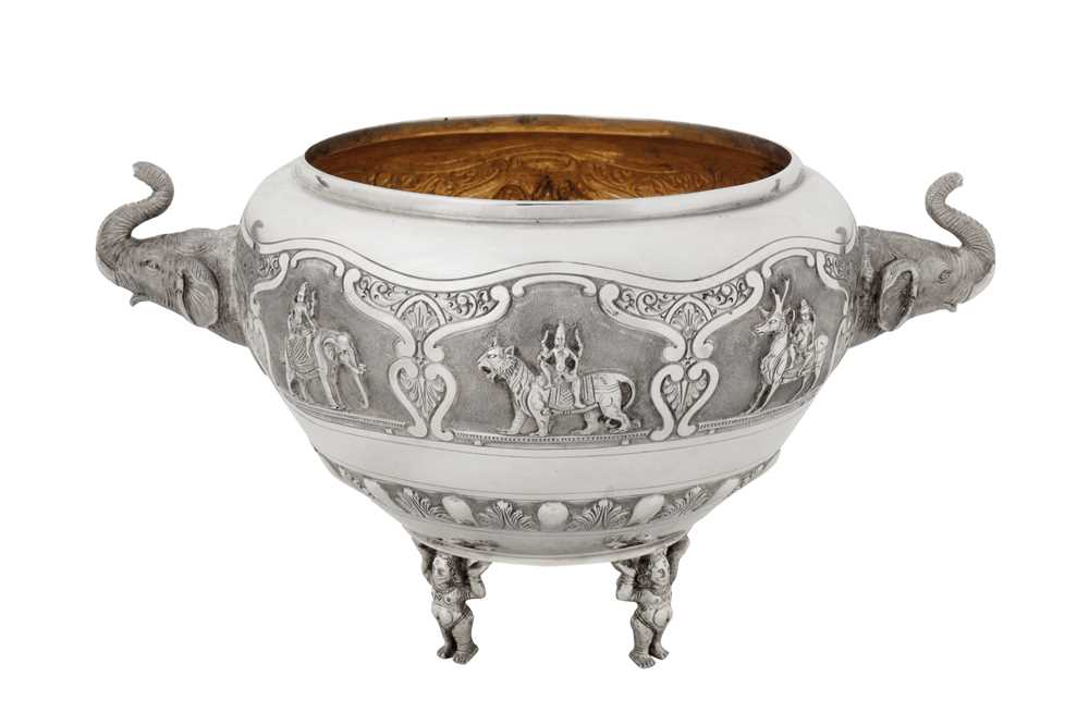 Lot 110 - An early 20th century Anglo – Indian unmarked silver bowl, Bangalore circa 1910