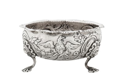 Lot 464 - A George III Irish provincial silver sugar bowl, Cork circa 1780 by John Nicholson (active 1756-1824)