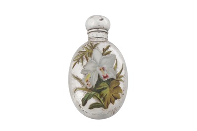 Lot 40 - A Victorian sterling silver and enamel scent bottle, London 1887 by Sampson Mordan