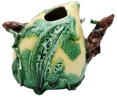 Lot 32 - A CHINESE SANCAI 'PEACH' WINE POT