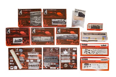 Lot 346 - A GROUP OF UNBUILT OO GAUGE LOCOMOTIVE KITS