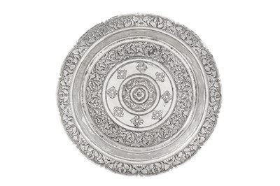 Lot 171 - An early 20th century Malay silver dish (pahar), Perak circa 1910