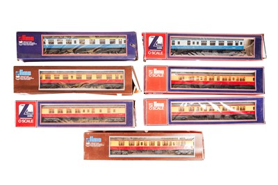 Lot 349 - A GROUP OF O GAUGE LIMA COACHES