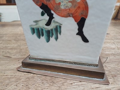 Lot 223 - A CHINESE FAMILLE-ROSE 'WU SHUANG PU' VASE