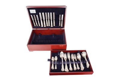 Lot 328 - An Elizabeth II sterling silver table service / canteen, Sheffield 1997 by CJ Vander