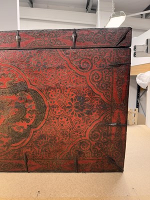 Lot 852 - A LARGE TIBETAN PAINTED WOOD 'DRAGON' CHEST