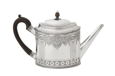 Lot 426 - A George III sterling silver teapot, London 1796 by Peter and Ann Bateman