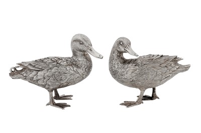 Lot 60 - A pair of Elizabeth II Scottish sterling silver models of a ducks, Edinburgh 2009 by A G Cairncross