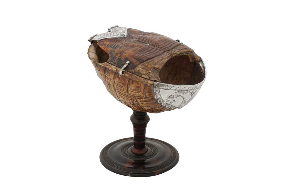 Lot 140 - A LATE 17TH CENTURY UNMARKED SILVER-MOUNTED TORTOISE SHELL BOWL ON STAND, PROBABLY DUTCH CIRCA 1680