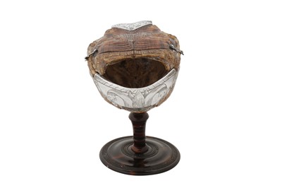 Lot 140 - A LATE 17TH CENTURY UNMARKED SILVER-MOUNTED TORTOISE SHELL BOWL ON STAND, PROBABLY DUTCH CIRCA 1680