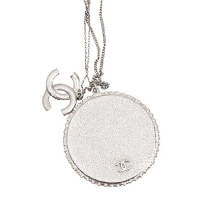 Lot 57 - Chanel Grey Agate CC Necklace