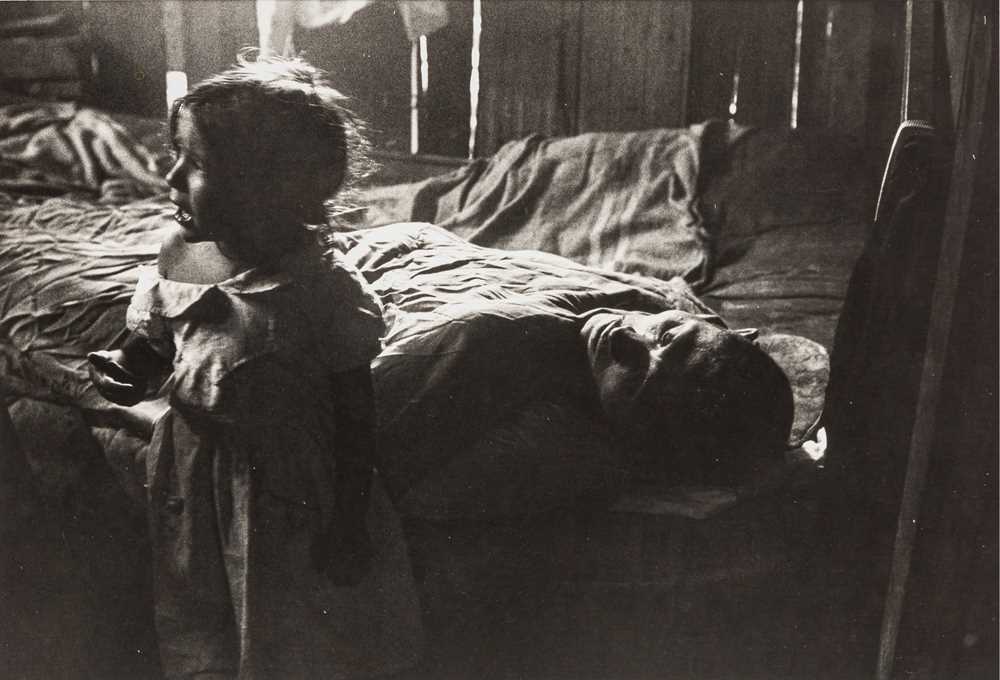 Lot 157 - Gordon Parks (1912-2006)