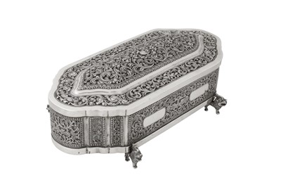 Lot 165 - A large and heavy early 20th century unmarked silver casket, Kandy circa 1910