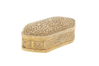 Lot 146 - An early 20th century Ceylonese (Sri Lankan) unmarked silver gilt lime box, Kandy circa 1910