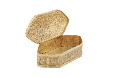 Lot 146 - An early 20th century Ceylonese (Sri Lankan) unmarked silver gilt lime box, Kandy circa 1910