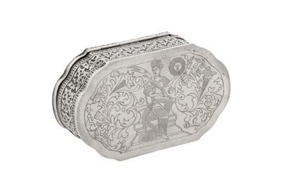 Lot 151 - An early 20th century Ceylonese (Sri Lankan) unmarked silver lime box, Kandy or Colombo circa 1930