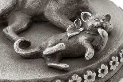 Lot 124 - An unusual and rare late 19th century Anglo – Indian unmarked silver betel box, Madras circa 1880